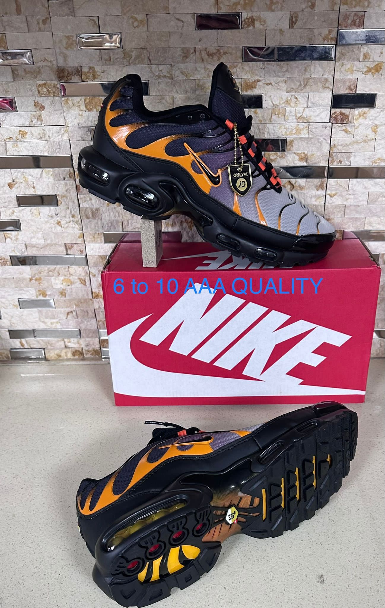 Nike Air Max Trainers - Image 8