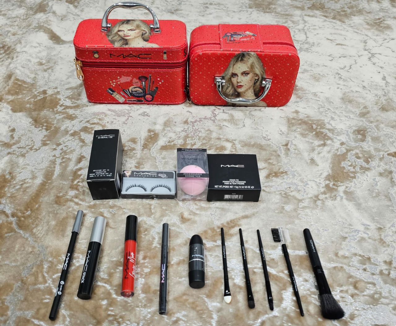 Channel And Mac Make Up Kitt - Image 5