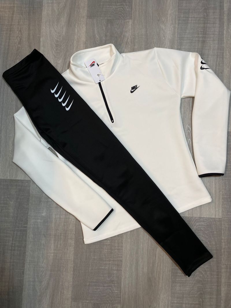 Ladies Gym Set Small To XL - Image 3