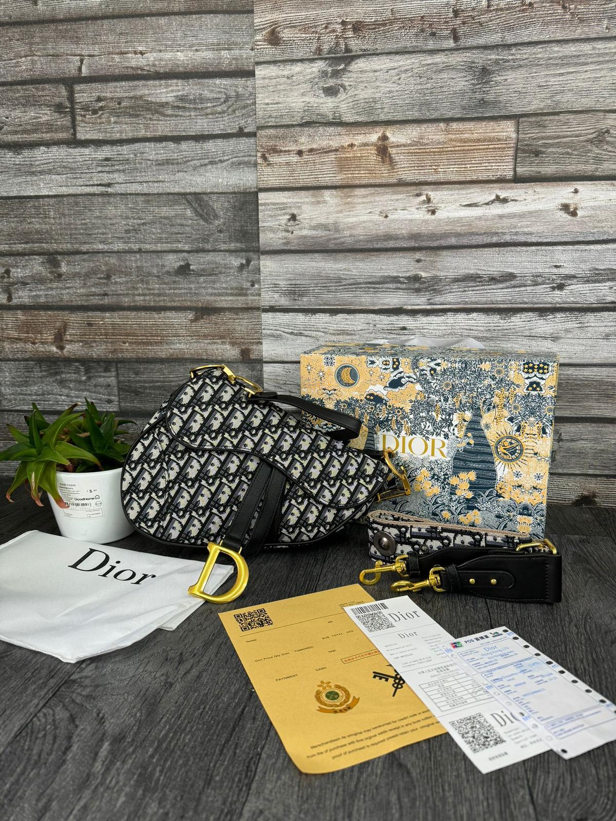 AAA DIOR SADDLE BAG  INCLUDING FULL PACKAGING