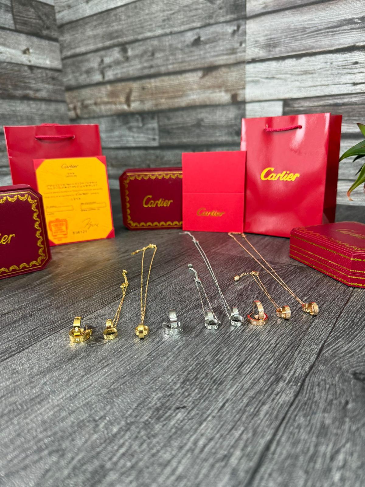 AAA QUALITY CARTIER SE INCLUDING (BRACELET,NECKLACE,EARRING WITH FULL PACKAGING  COLORS:SILVER,ROSE GOLD ,GOLD - Image 2