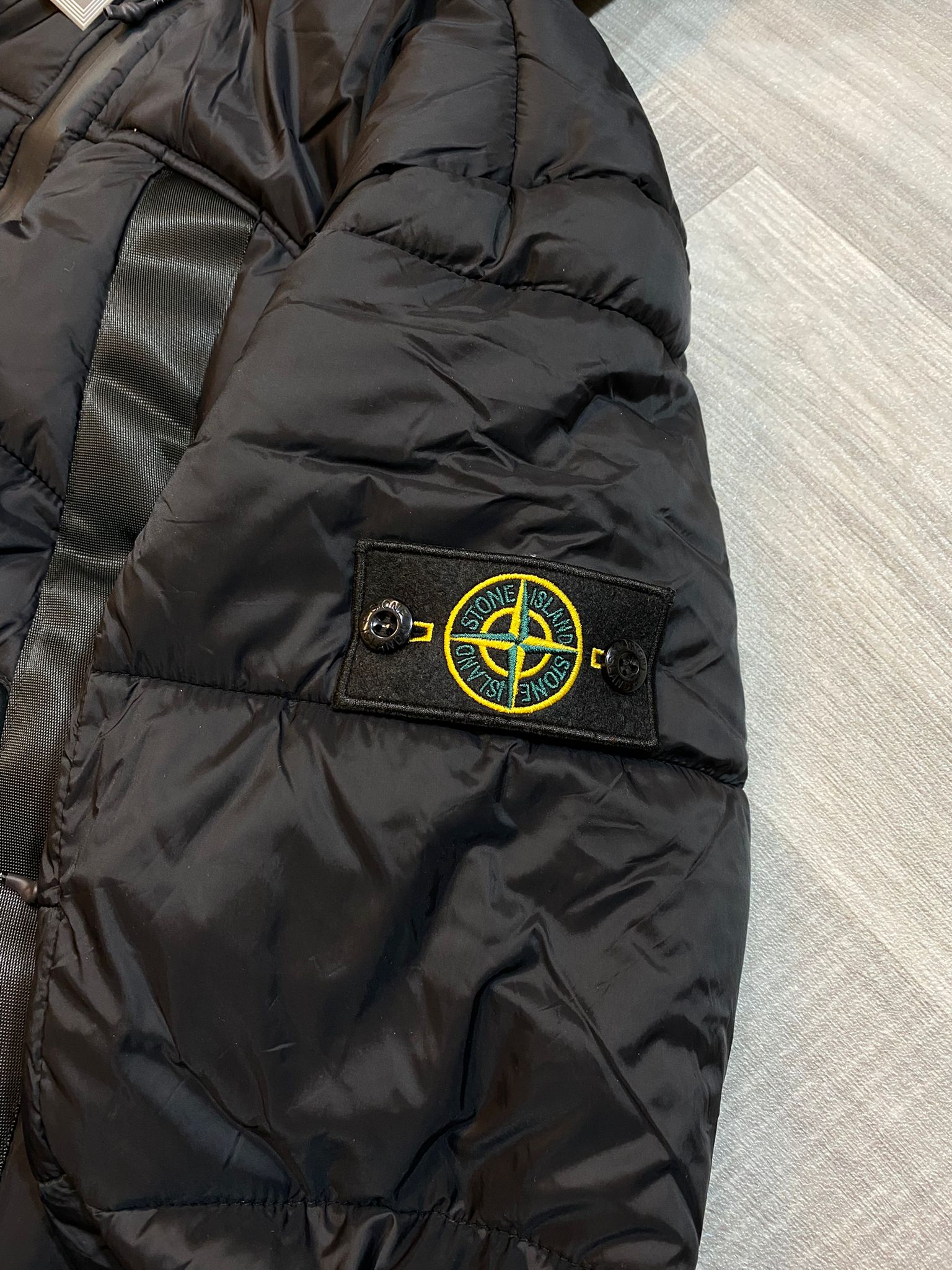 AAA Quality STONE ISLAND Men’s Jacket - Image 3