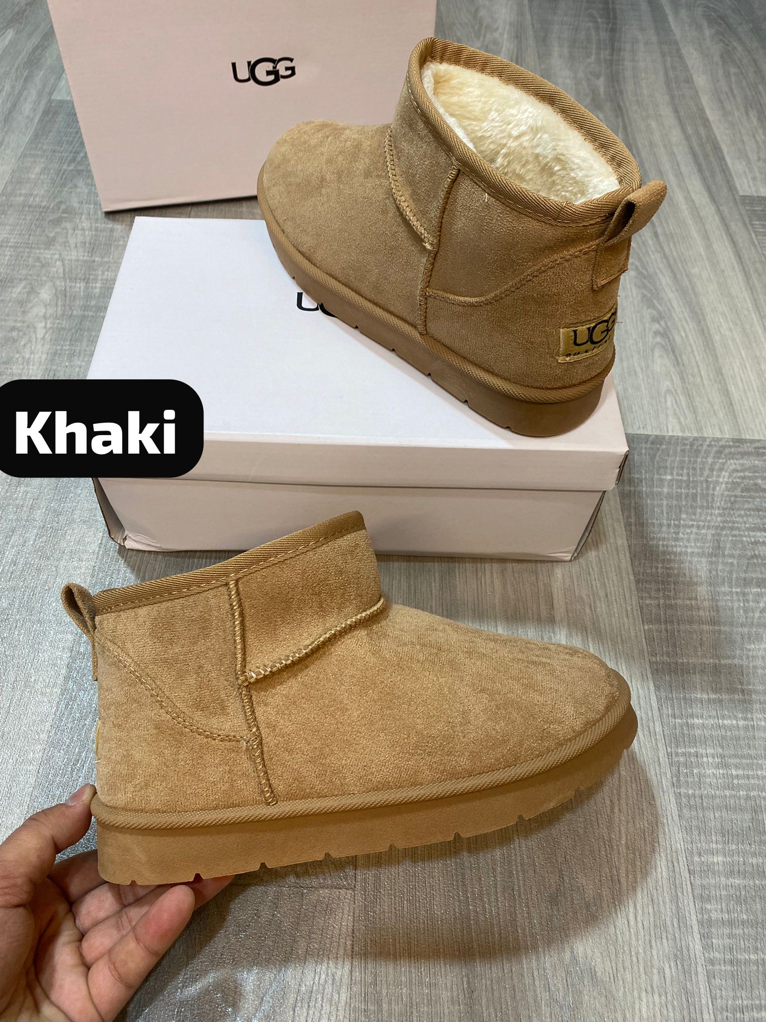 AAA Quality UGG Ladies Classic Ankle Boots - Image 4