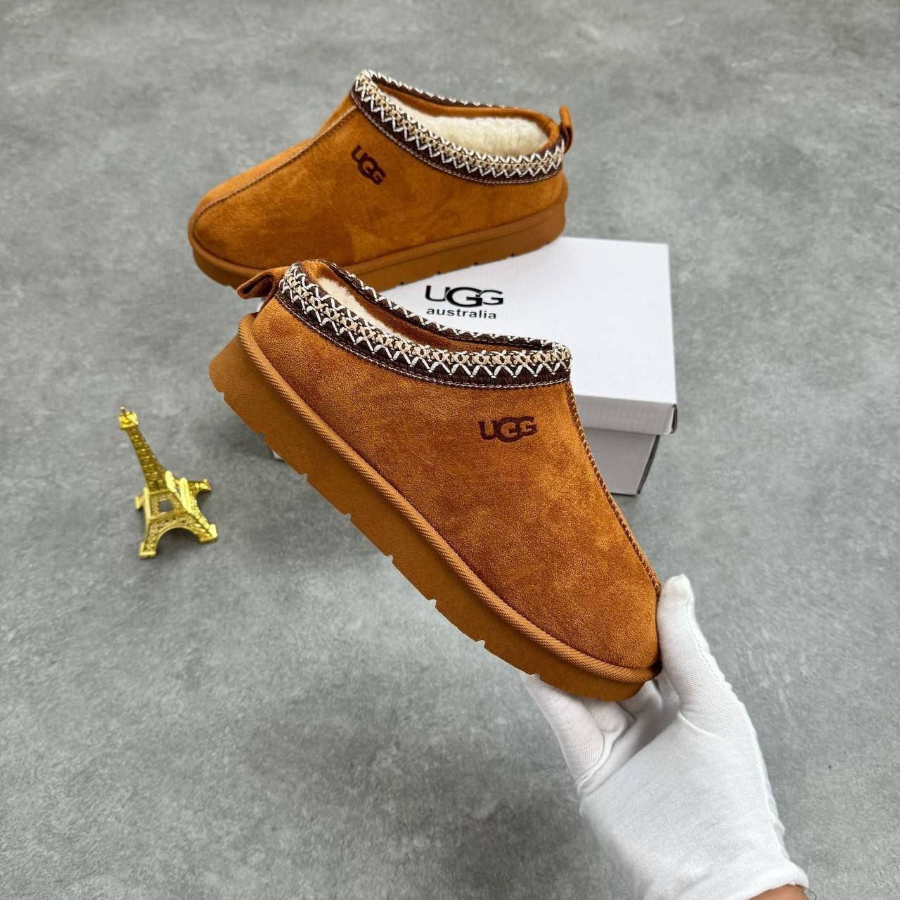 AAA Quality Uggs - Image 5