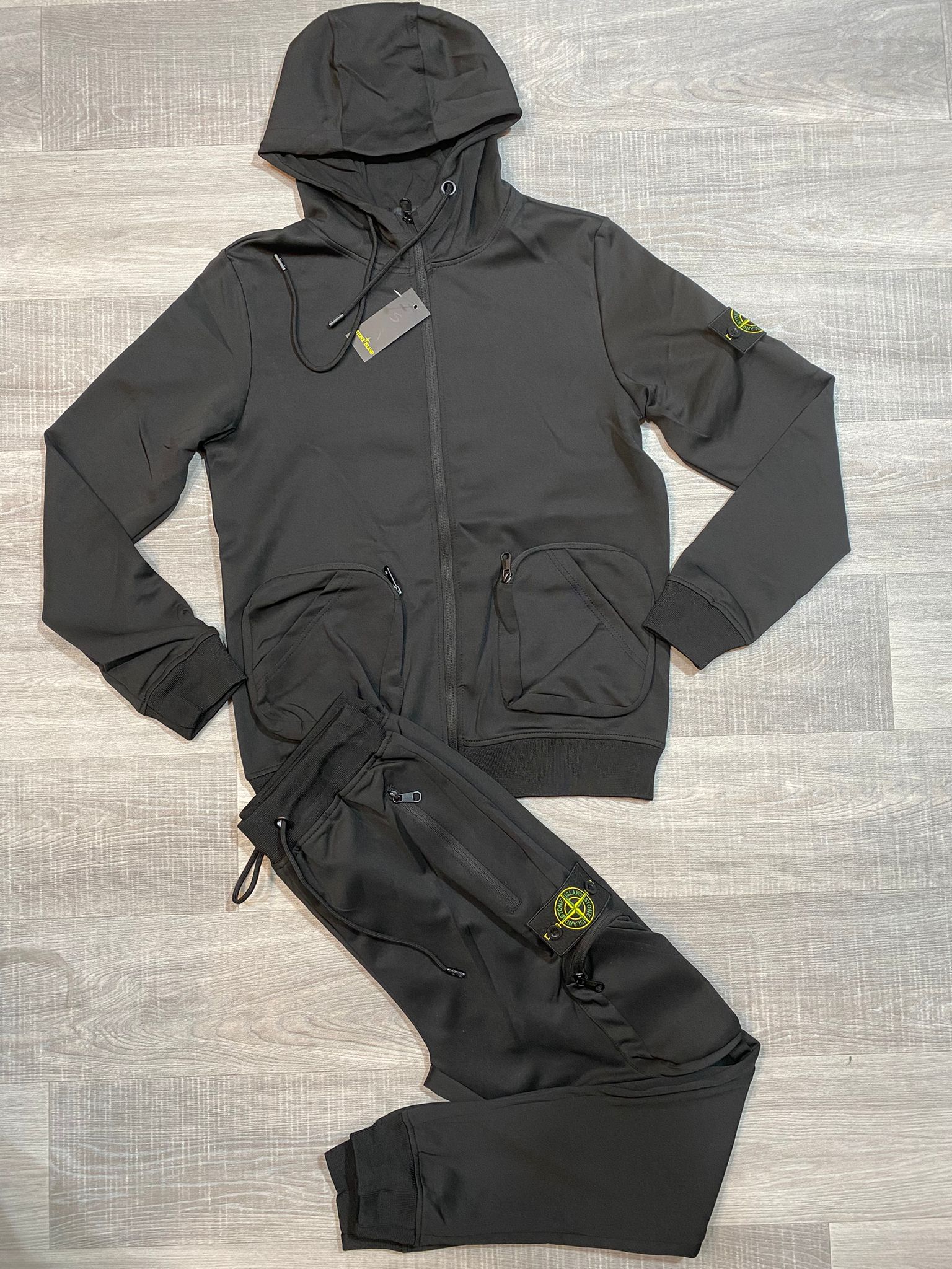 AAA Quality STONE ISLAND Men’s Tracksuit - Image 4